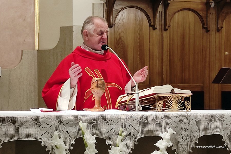 19 Eucharystia.jpg